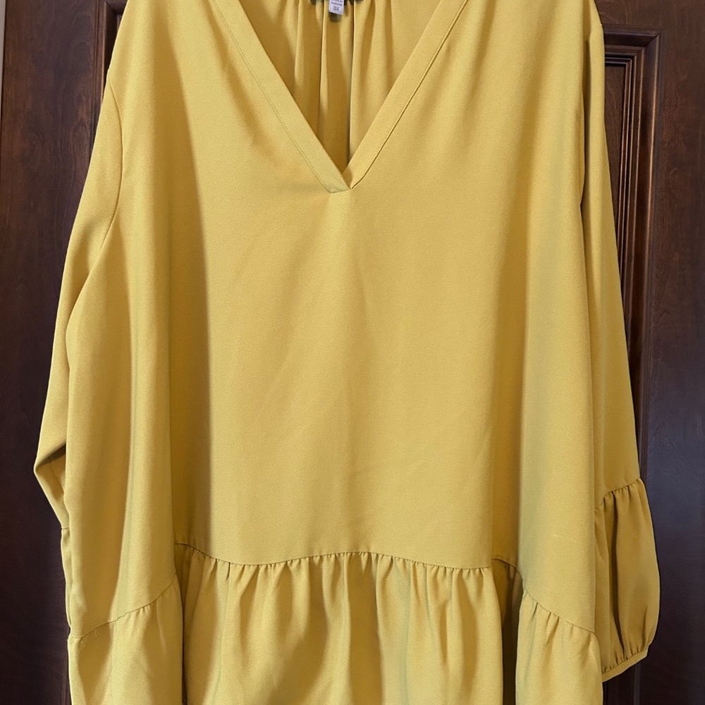 BEAUTIFUL - DAISY FUENTES - 3X TUNIC